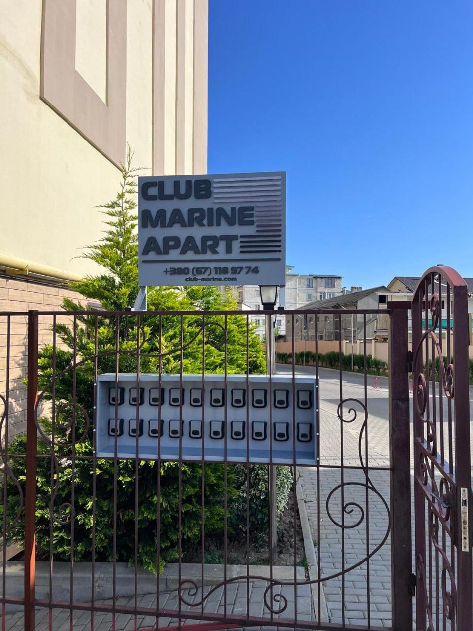 Club Marine Apart Odesa Exterior foto